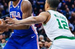 足球直播在线观看-勒沃库森翻盘莱比锡红牛，阿尔瓦雷斯一己之力扛起全队的简单介绍