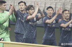 直播平台-申花客场击败冤家，逆转胜利赢尽全场尊重的简单介绍