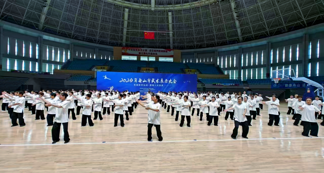 关于汇聚热情：体育赛事中的精彩的信息